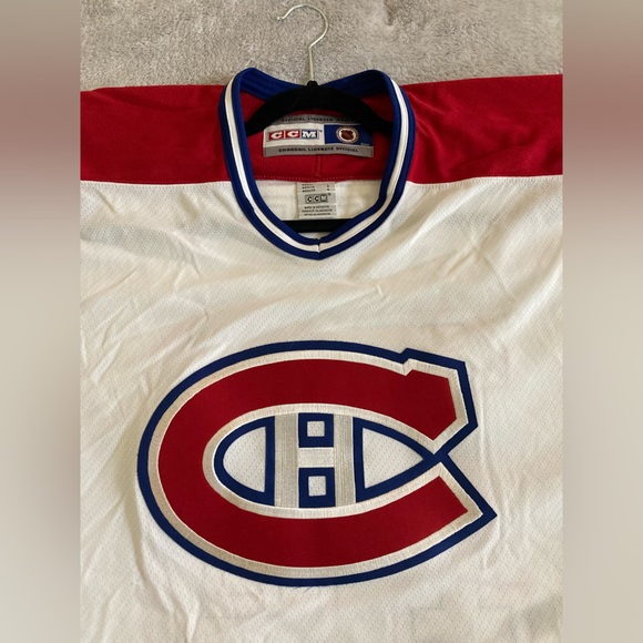 SIGNED Guy Lafleur #10 Jersey - Picture 3 of 9